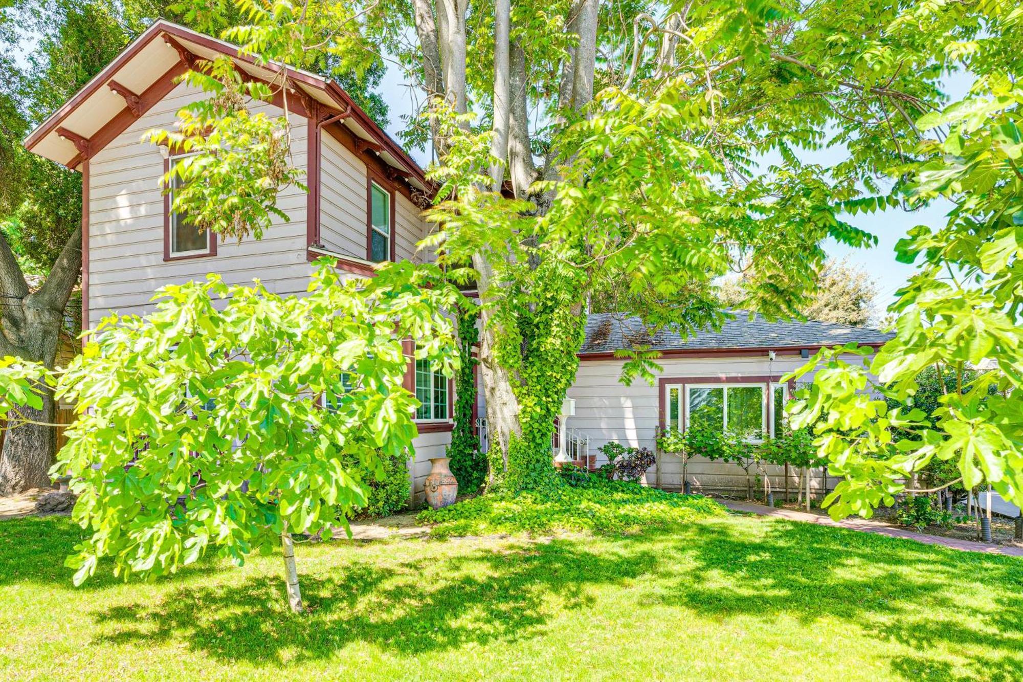 Bright Woodland Apartment Walk To Main Street Luaran gambar